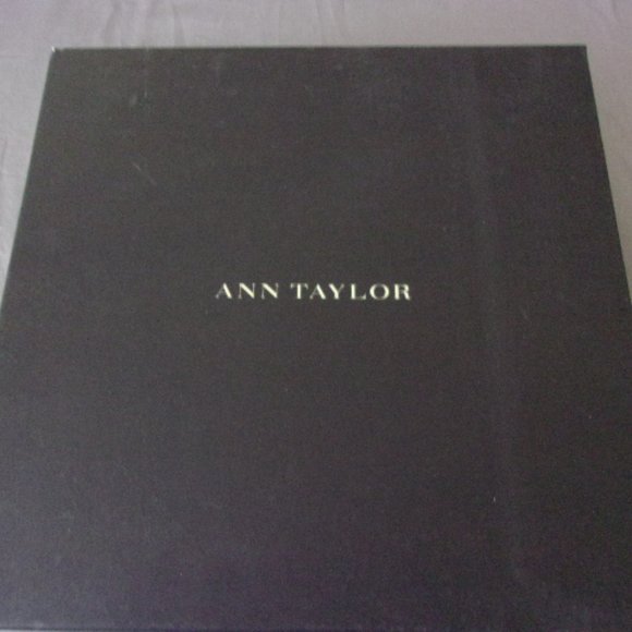 Ann Taylor Lace Up Platform Boot - Picture 12 of 12